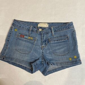 Altar’d State Embroidered Jean Shorts - Size 26(3)